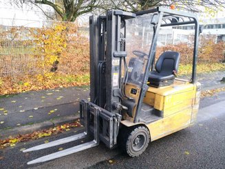 Empilhador de contrapeso 3 rodas