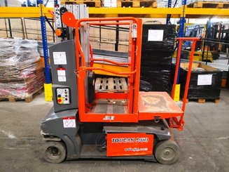 Plataforma com mastro vertical JLG TOUCAN DUO