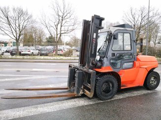 Empilhador de contrapeso 4 rodas Toyota 7FGU60 - 1