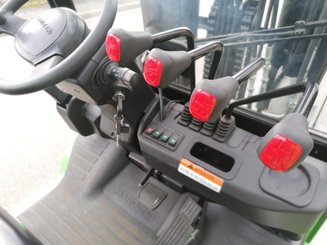 Empilhador de contrapeso 4 rodas Hangcha XC30-LI ION - 12