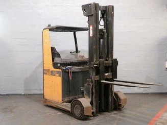Empilhador retráctil OMG NEOS 16SE - 1