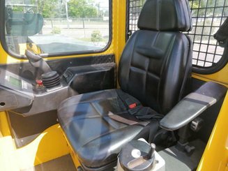 Empilhador retráctil de 4 direcções Fiora HD-LT80F