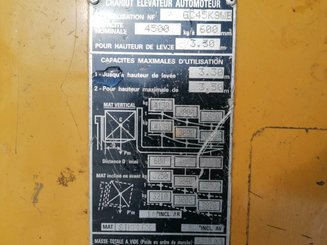 Empilhador de contrapeso 4 rodas Caterpillar GC45K - 3