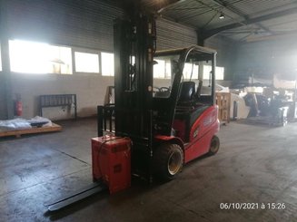 Empilhador de contrapeso 4 rodas Hangcha A4W35