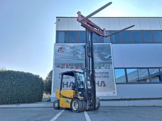 Carreta elevadora elétrica Yale ERP50VM