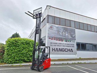 Empilhador de contrapeso 3 rodas Hangcha A3W18