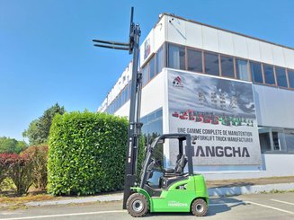 Empilhador de contrapeso 4 rodas Hangcha XC30i - 8