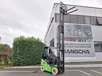 Empilhador de contrapeso 4 rodas Hangcha XC18i