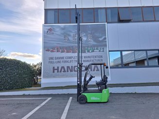 Empilhador de contrapeso 3 rodas Hangcha X3W10-I (CPDS10-XD4-I)