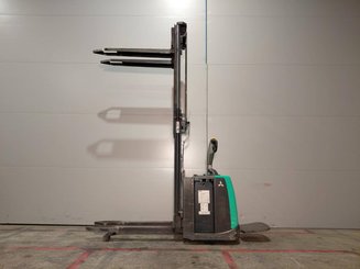 Levantador com plataforma dobrável Mitsubishi SBV12P - 7