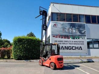 Empilhador de contrapeso 4 rodas Hangcha XF25D - 10