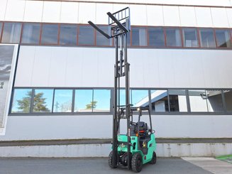 Empilhador de contrapeso 4 rodas Mitsubishi FG15N