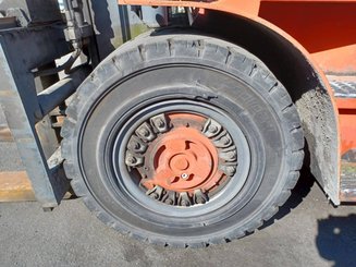 Empilhador de contrapeso 4 rodas Mora M180C