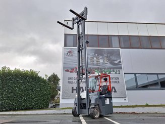 Empilhador multidireccional AMLIFT AGILIFT 4000E