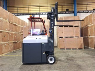 Empilhador multidireccional AMLIFT AGILIFT 3000E