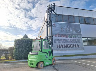 Empilhador de contrapeso 4 rodas Hangcha AE25-I