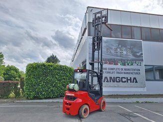 Empilhador de contrapeso 4 rodas Hangcha XF35G-2