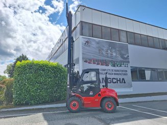 Carreta elevadora todo terreno Hangcha TT25-4