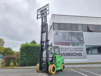 Empilhador de contrapeso 4 rodas Hangcha X70i