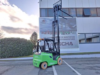 Empilhador de contrapeso 4 rodas Hangcha AE25-I