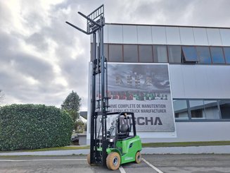 Empilhador de contrapeso 4 rodas Hangcha AE25-I - 6