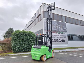 Empilhador de contrapeso 4 rodas Hangcha AE35-I