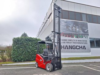 Empilhador de contrapeso 4 rodas Hangcha A4W25 - 7