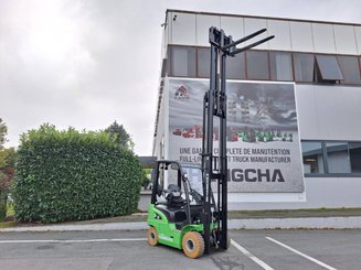 Empilhador de contrapeso 4 rodas Hangcha XC18i - 11