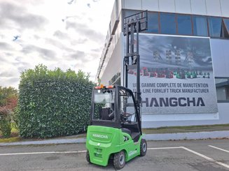 Empilhador de contrapeso 4 rodas Hangcha XC18i - 8