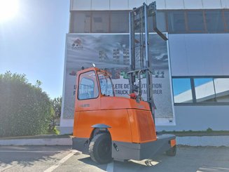 Empilhador retráctil de 4 direcções Hubtex DQ45D