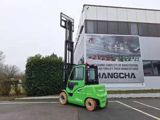 Empilhador de contrapeso 4 rodas Hangcha XC50i-600