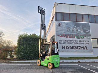 Empilhador de contrapeso 4 rodas Hangcha XC18i