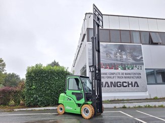 Empilhador de contrapeso 4 rodas Hangcha XC50i-600