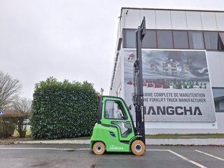 Empilhador de contrapeso 4 rodas Hangcha AE20Ci