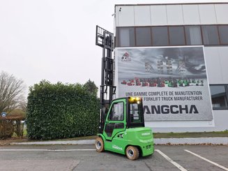 Carreta elevadora elétrica Hangcha XC35Hi-2 (CPD35-XCY2H-SI)