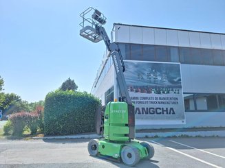 Plataforma de braço articulado Hangcha GTHZ120i