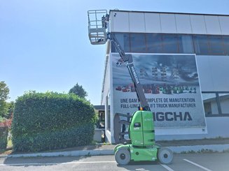 Plataforma de braço articulado Hangcha GTHZ120i