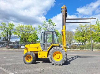 Carreta elevadora todo terreno JCB 930-2 - 11