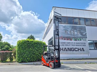 Empilhador de contrapeso 4 rodas Hangcha XF18G-2