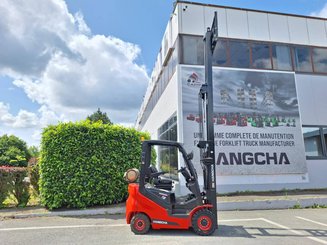 Empilhador de contrapeso 4 rodas Hangcha XF18G-2
