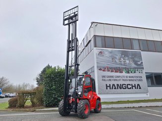 Carreta elevadora todo terreno Hangcha TT30-4