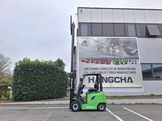 Empilhador de contrapeso 4 rodas Hangcha AE20Ci
