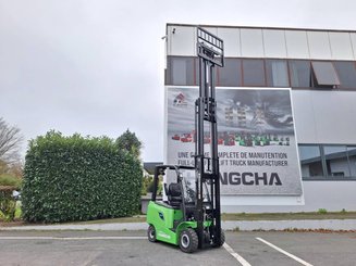 Empilhador de contrapeso 4 rodas Hangcha AE20Ci