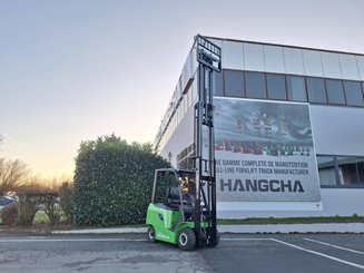 Empilhador de contrapeso 4 rodas Hangcha AE20Ci - 7