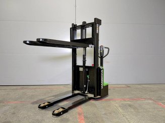 Stacker com condutor a pé Hangcha CDD12-A2MC2-ISZ