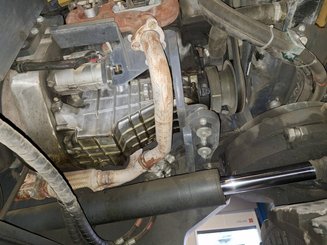 Empilhador retráctil de 4 direcções Combilift C8000-15