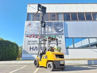 Empilhador de contrapeso 4 rodas Caterpillar GP30NTD