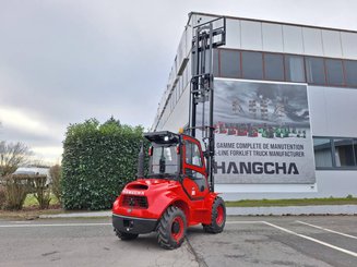 Carreta elevadora todo terreno Hangcha TT30-4