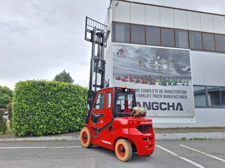 Carreta elevadora a gás Hangcha XF55G-2 (CPYD55-X2XH11BN)