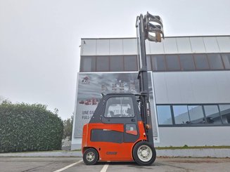 Empilhador de contrapeso 4 rodas Carer Z70H